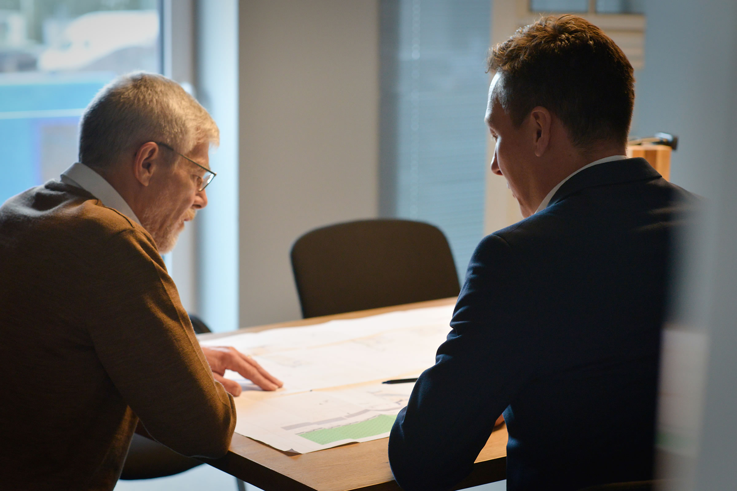 Die Geschäftsleitung von RvE bei einer Teambesprechung